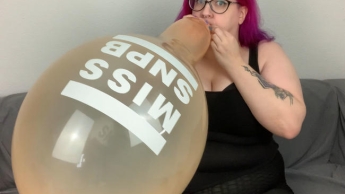 Blow to Pop! Meine ersten großen Ballons