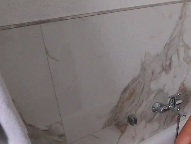 Ich beim Baden nach dem ich angepisst würde