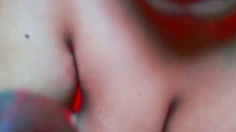 In meinem Traum bläst meine Stiefmutter mir einen Hentai-Abendessen. Schlampiger Blowjob in meinem Traum!