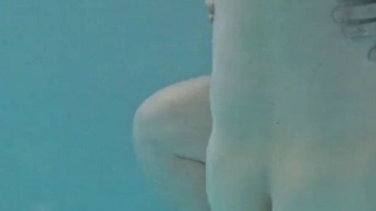 Ficken und Spaß im Pool…