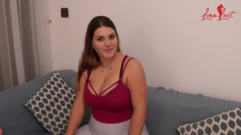 Deepthroat blasen mit viel Spucke