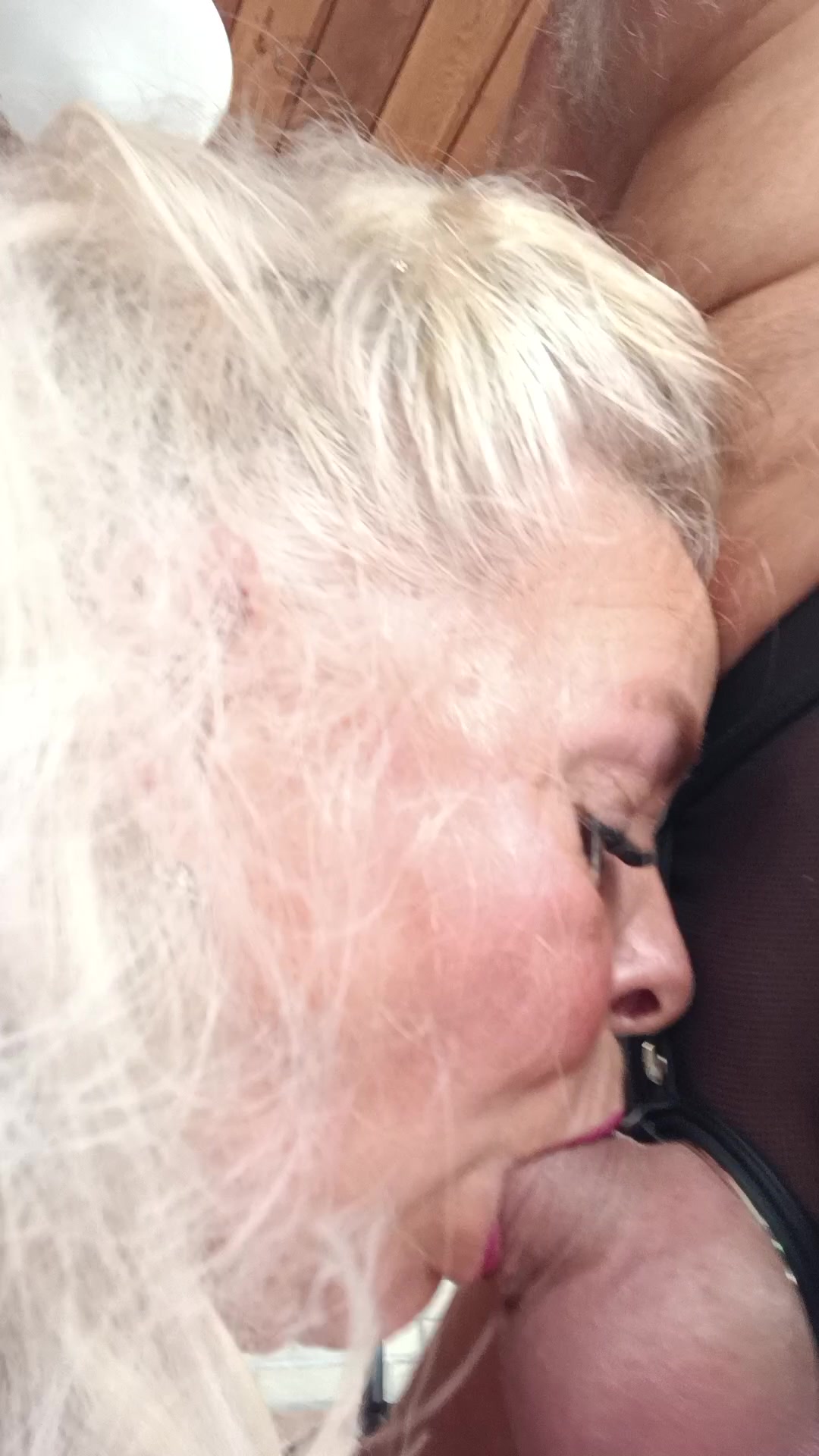 Deep Throat Schlampe