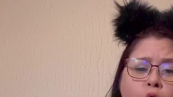 Ich squirte alles voll sogar mein Handy