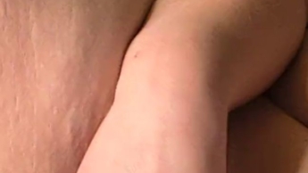 Ficken mit zwei Dildos…