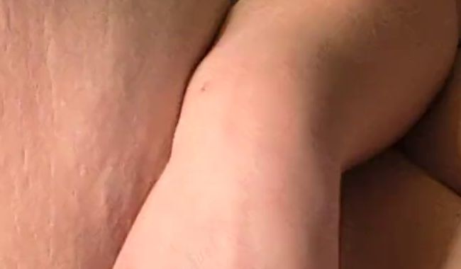 Ficken mit zwei Dildos…